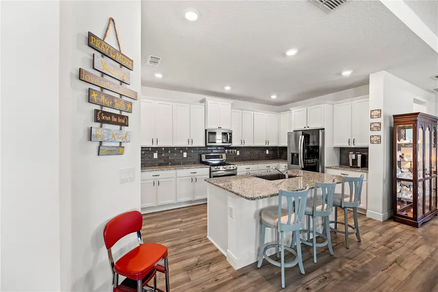 7322 34th Court E, Sarasota, FL 34243 - Image #3