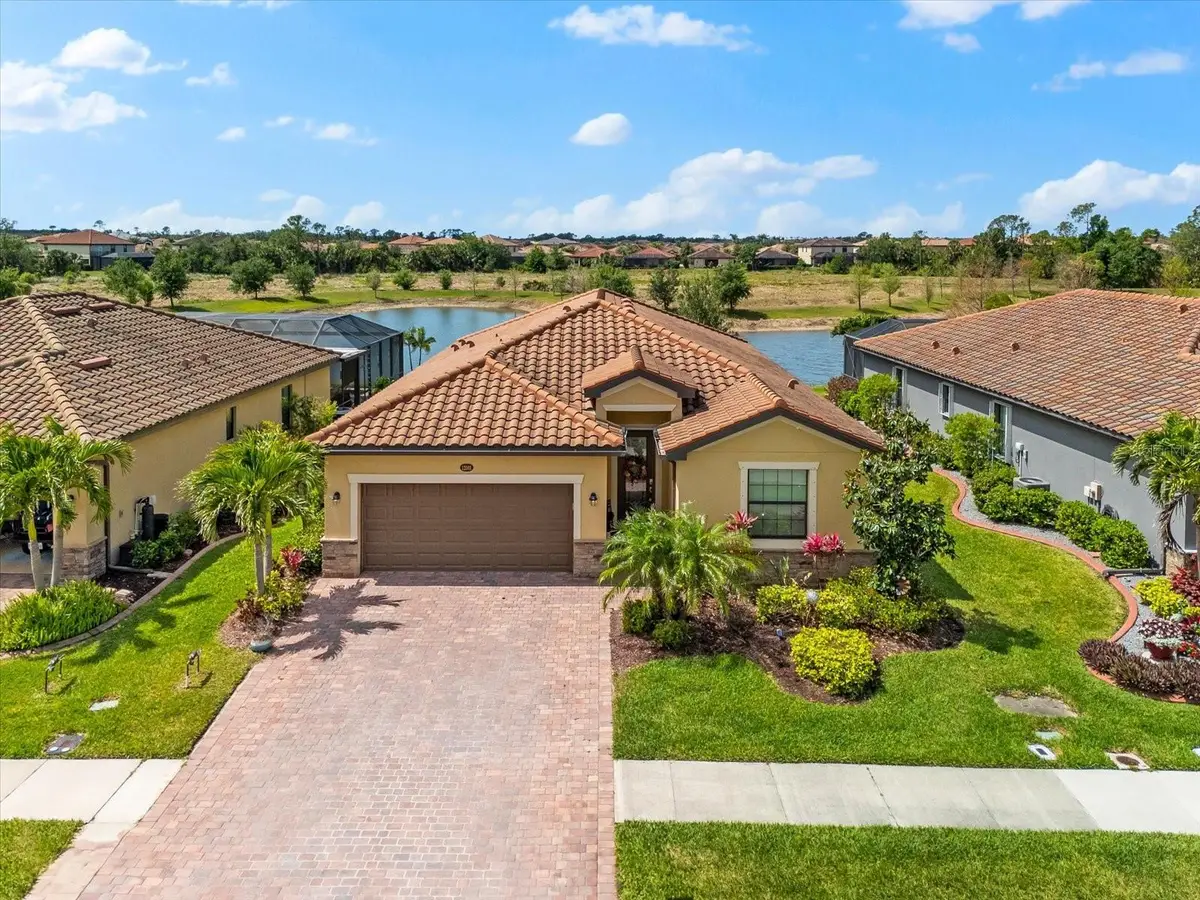 12501 Cinqueterre Drive, Venice, FL 34293 - Image #1