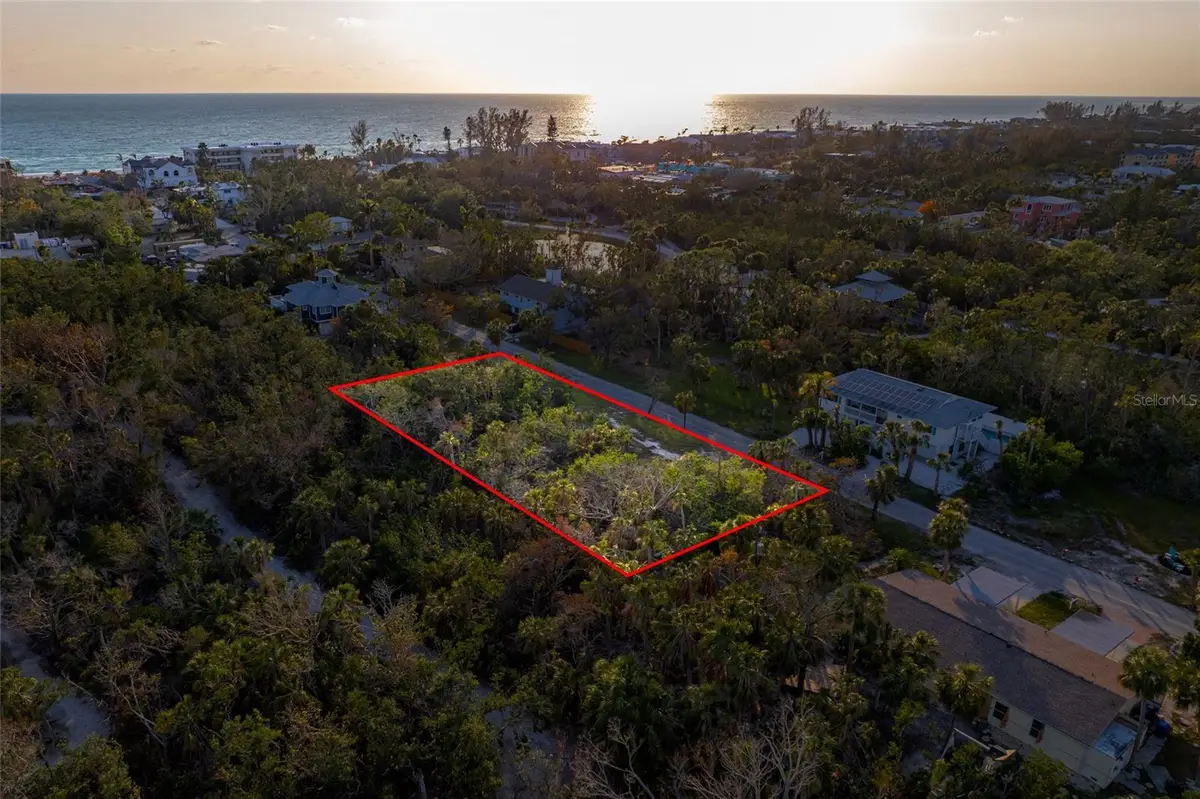 560 Gulf Bay Road, Longboat Key, FL 34228 - #1