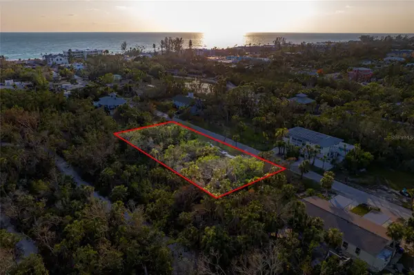560 Gulf Bay Road, LONGBOAT KEY, FL 34228