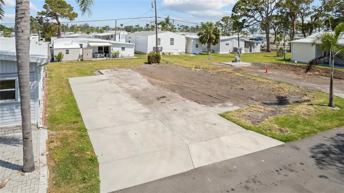 10315 Cortez Road W #30-6, Bradenton, FL 34210 - Image #1