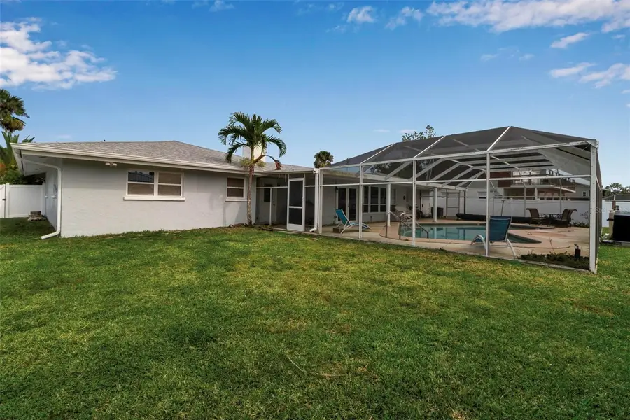 6422 Beechwood Avenue, Sarasota, FL 34231 - #2