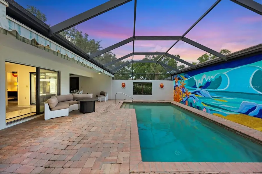 3698 Glen Oaks Manor Drive, Sarasota, FL 34232 - Image #2