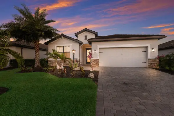 17418 Blue Ridge Place, LAKEWOOD RANCH, FL 34211