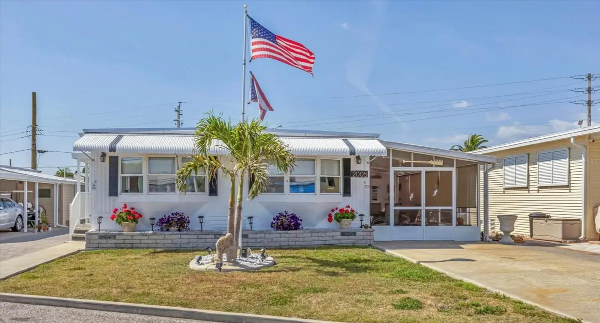 2005 Ohio Avenue, Bradenton, FL 34207 - Image #1