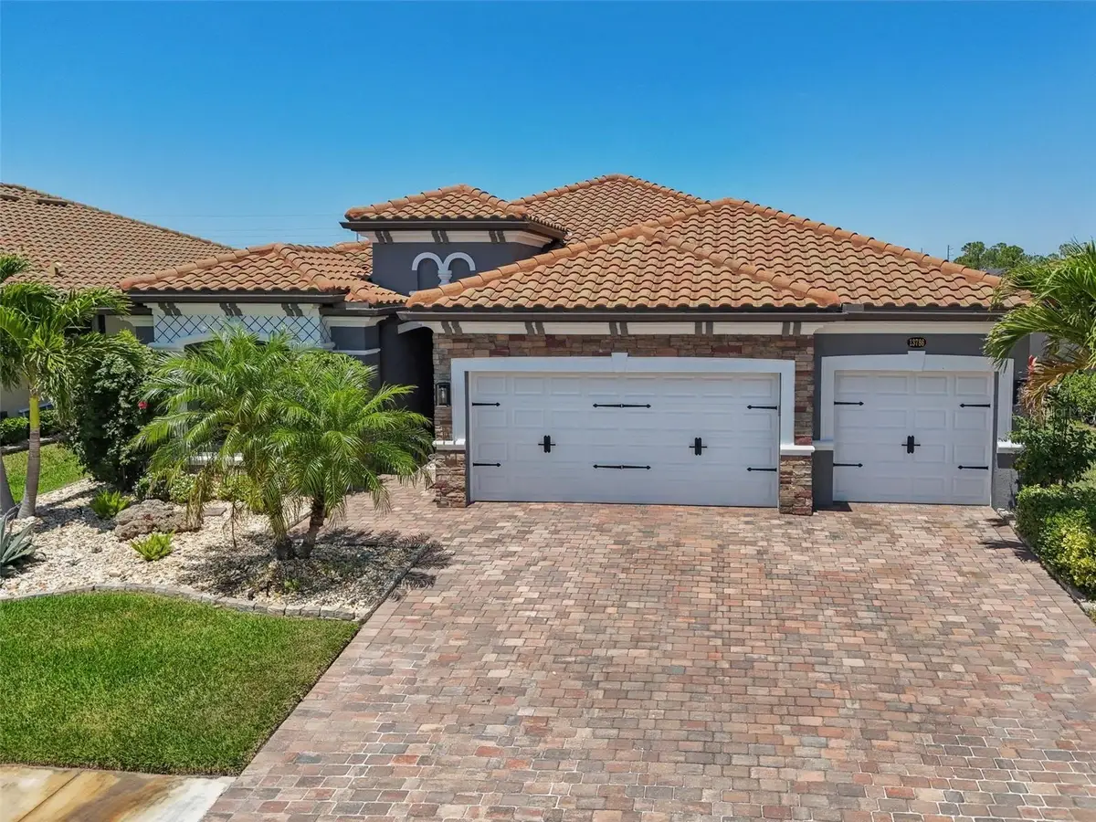 13786 Vancanza Drive, Venice, FL 34293 - Image #1