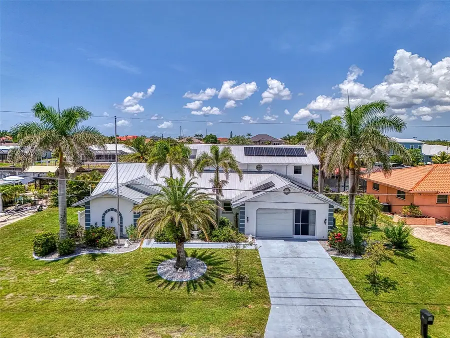 127 Colonial Street Sw, Port Charlotte, FL 33952 - Image #2