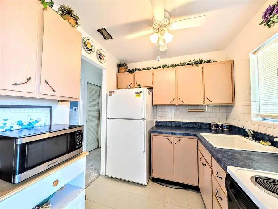 5951 Todd Street #D37, Bradenton, FL 34207 - Image #3