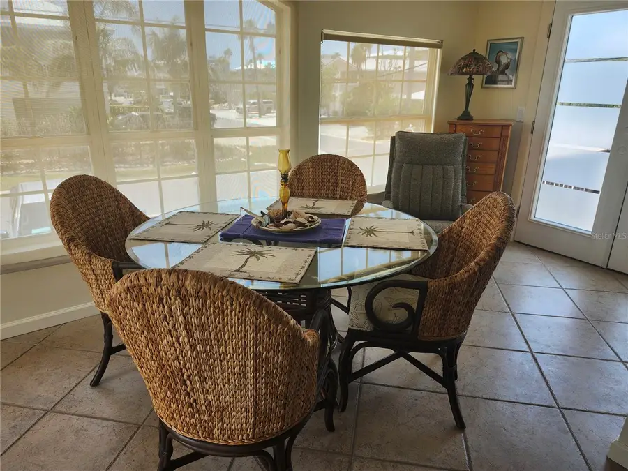 300 N 22nd Street, Bradenton Beach, FL 34217 - Image #2