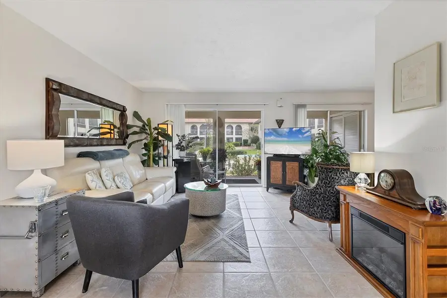 3690 Pinecrest Street #114, Sarasota, FL 34232 - Image #2