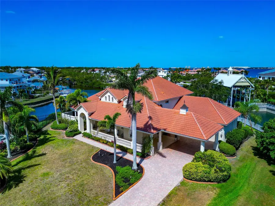 4700 Mainsail Drive, Bradenton, FL 34208 - Image #2