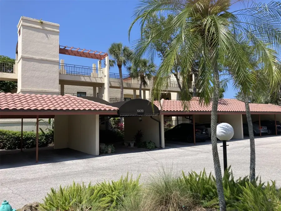 6430 Sun Eagle Lane #203, Bradenton, FL 34210 - Image #2