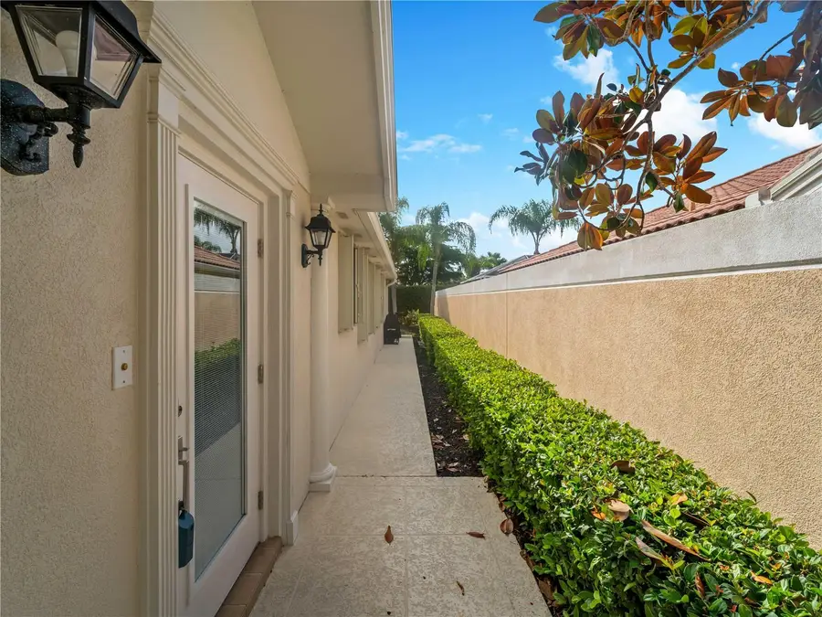 7641 Quinto Drive, Sarasota, FL 34238 - Image #2