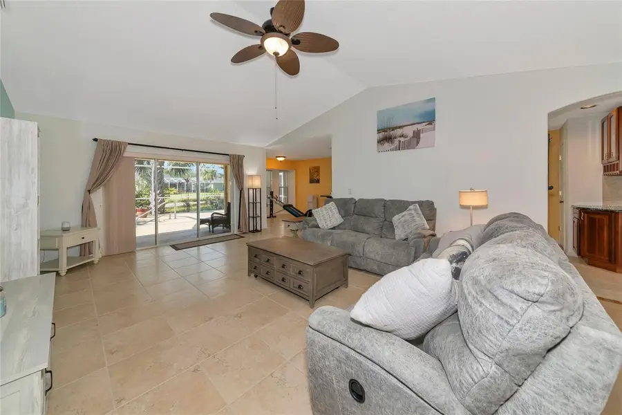 3718 61st Drive E, Bradenton, FL 34203 - Image #3