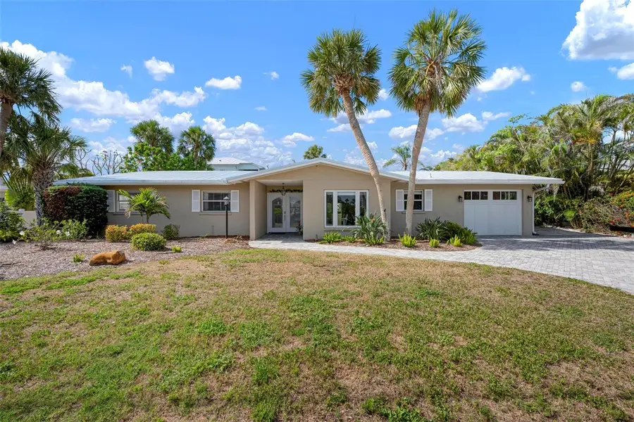 602 Baronet Lane, Holmes Beach, FL 34217 - Image #3