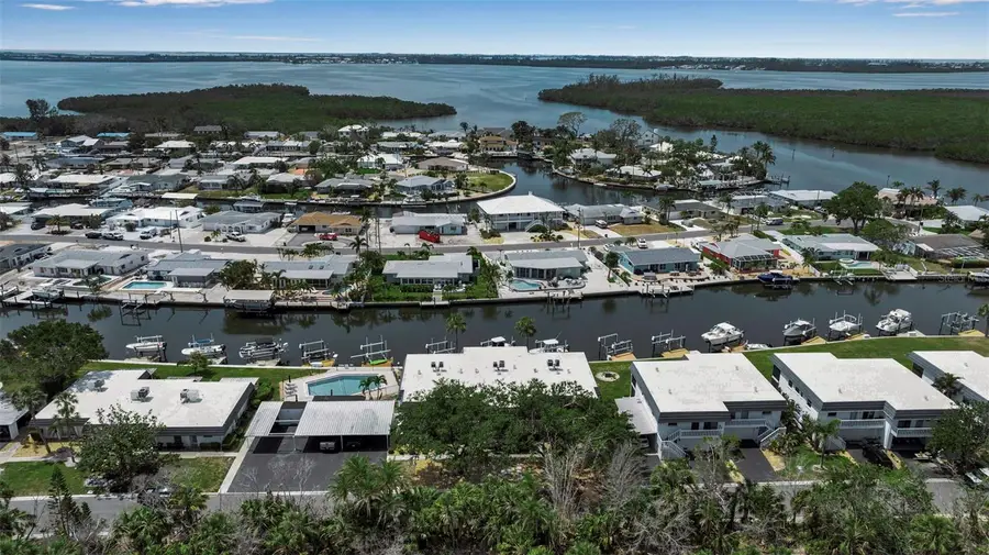 10423 Waterbird Way #10423, Bradenton, FL 34209 - Image #2