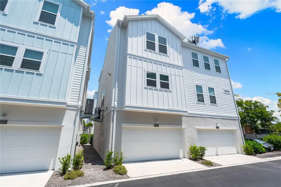 2408 Ezzell Court, Sarasota, FL 34237 - Image #3