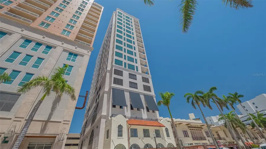 33 S Palm Avenue #1303, Sarasota, FL 34236 - Image #3