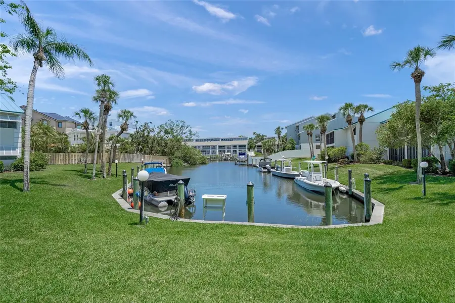 5681 Midnight Pass Road #104, Sarasota, FL 34242 - Image #2