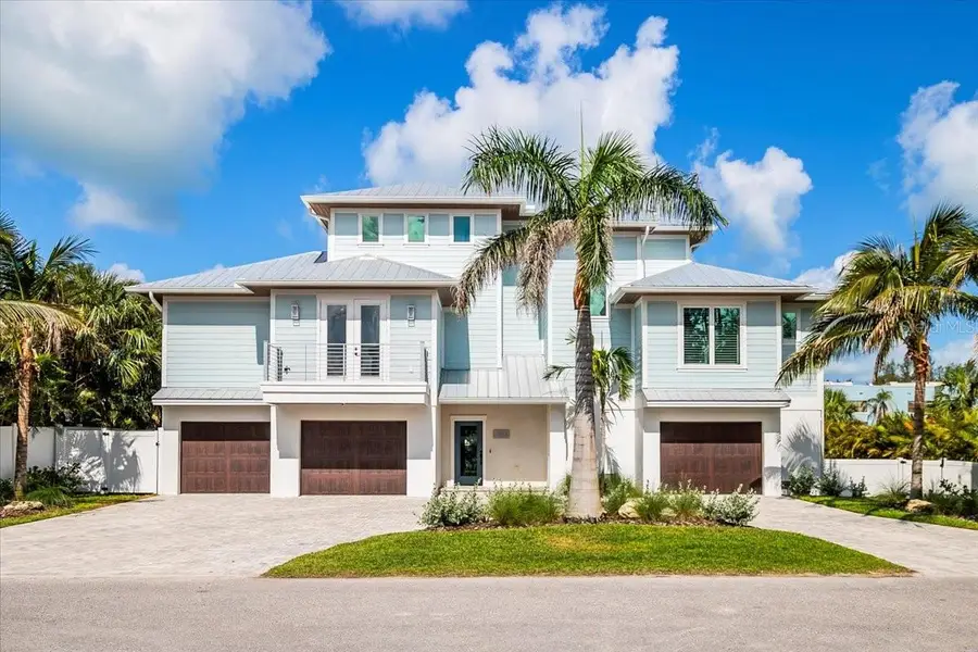 3702 5th Avenue, Holmes Beach, FL 34217 - Image #2