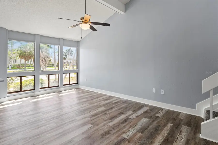 800 S Blvd Of The Presidents #5, Sarasota, FL 34236 - Image #3