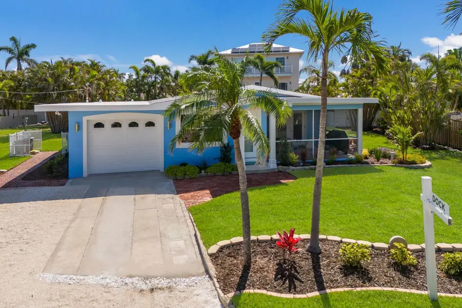 237 85th Street, Holmes Beach, FL 34217 - Image #3