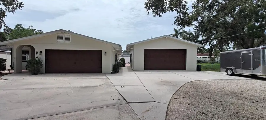 1016 Rhodes Avenue, Sarasota, FL 34237 - Image #2