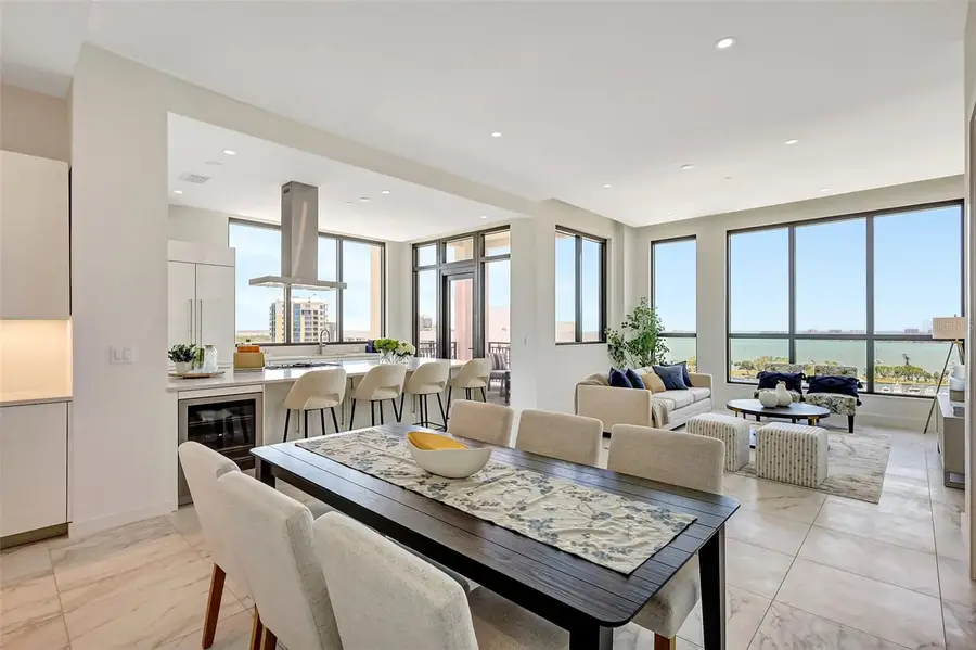 33 S Palm Avenue #1101, Sarasota, FL 34236 - Image #3