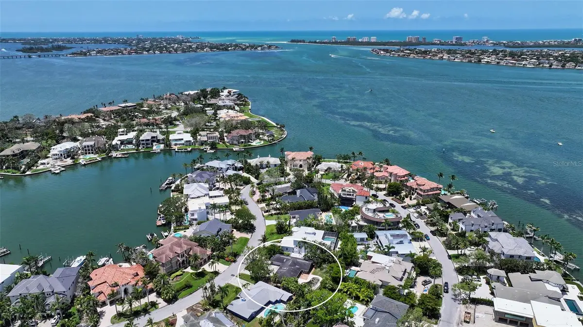 1387 Harbor Drive, Sarasota, FL 34239 - Image #1