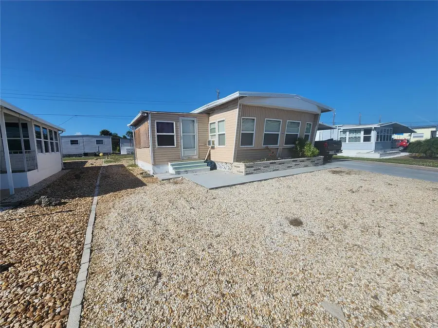 306 49th Avenue W, Bradenton, FL 34207 - Image #2