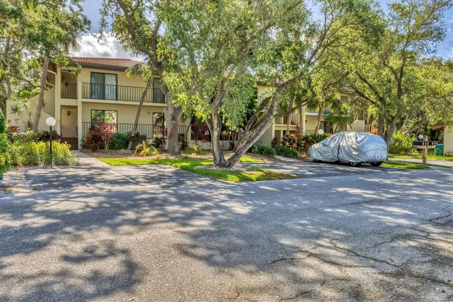 6501 Mourning Dove Drive #215, Bradenton, FL 34210 - Image #2