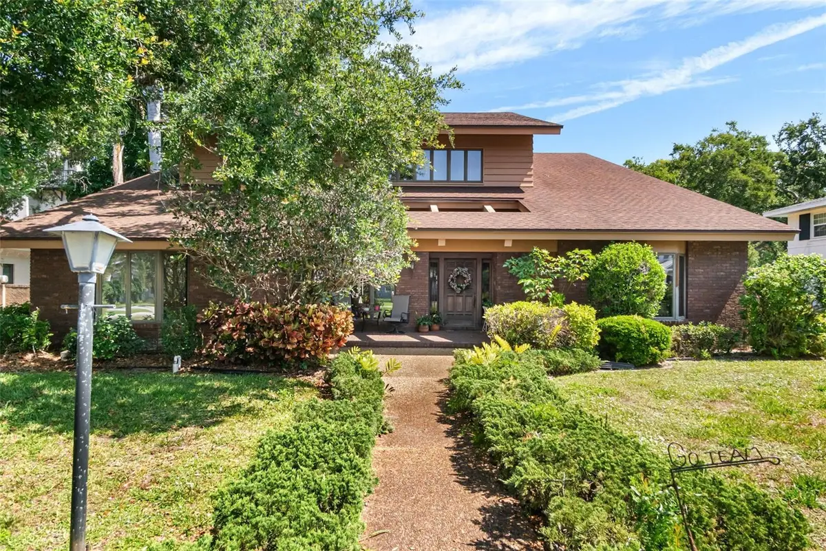 1671 South Drive, Sarasota, FL 34239 - Image #1