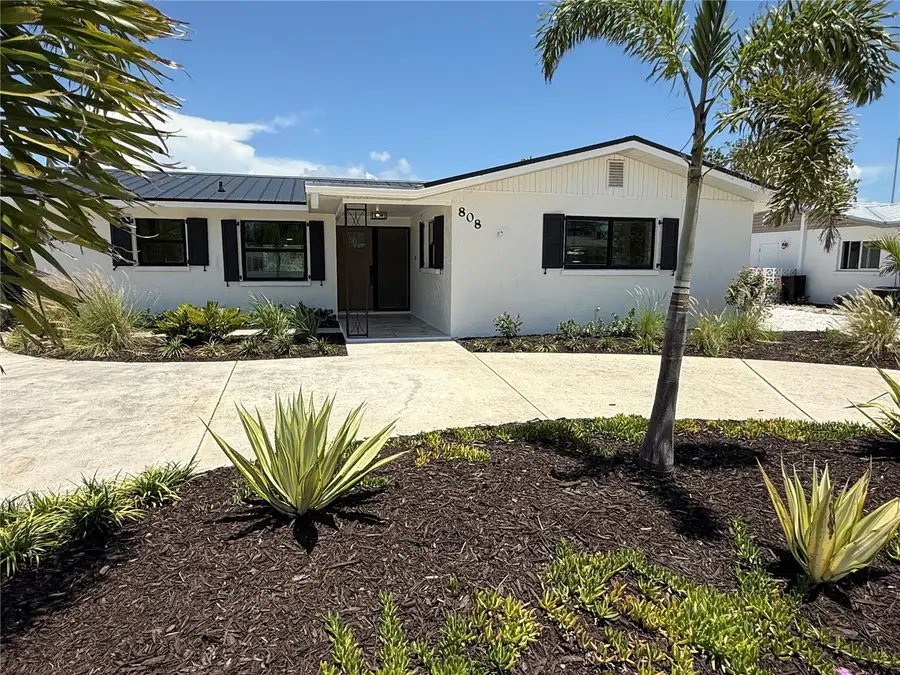 808 25th Avenue W, Palmetto, FL 34221 - Image #3