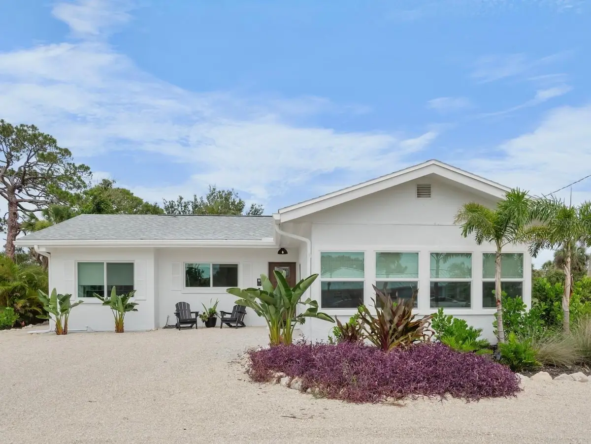 404 Bayshore Road, Nokomis, FL 34275 - Image #1