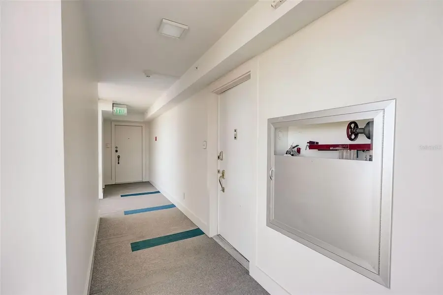 2425 Gulf Of Mexico Drive #14B, Longboat Key, FL 34228 - Image #2