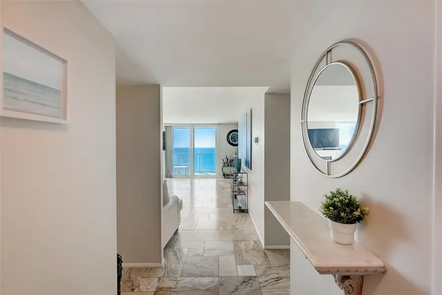 2425 Gulf Of Mexico Drive #14B, Longboat Key, FL 34228 - Image #3