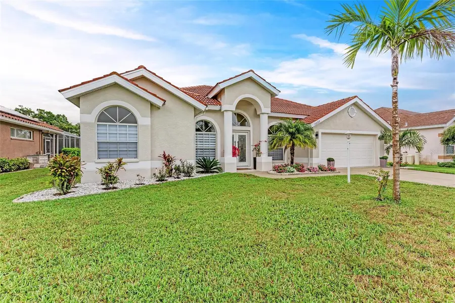 7327 38th Court East, Sarasota, FL 34243 - Image #2
