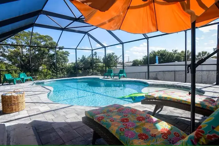 831 Palmetto Drive Ne, Port Charlotte, FL 33952 - Image #2