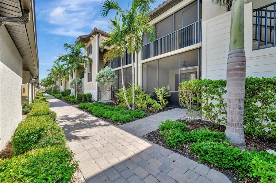 5695 Palmer Circle #203, Bradenton, FL 34211 - Image #3