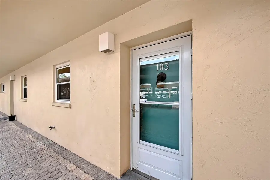 1300 N Portofino Drive #103, Sarasota, FL 34242 - Image #3