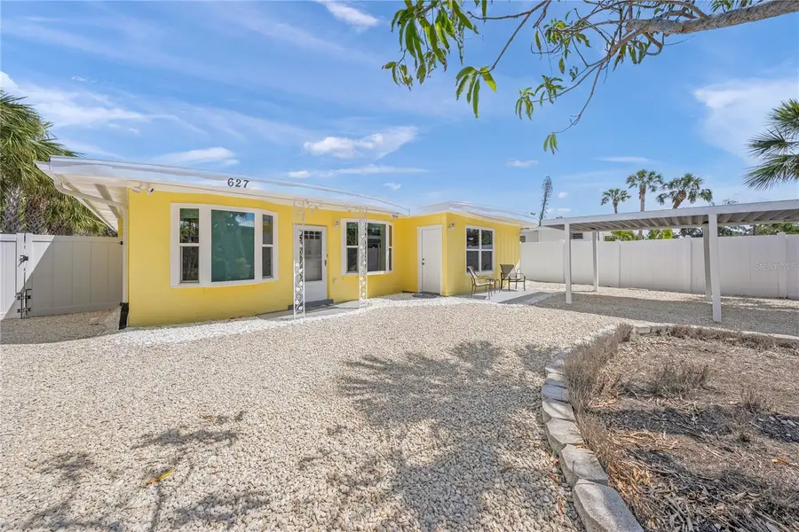 627 Avenida Del Norte, Sarasota, FL 34242 - Image #2