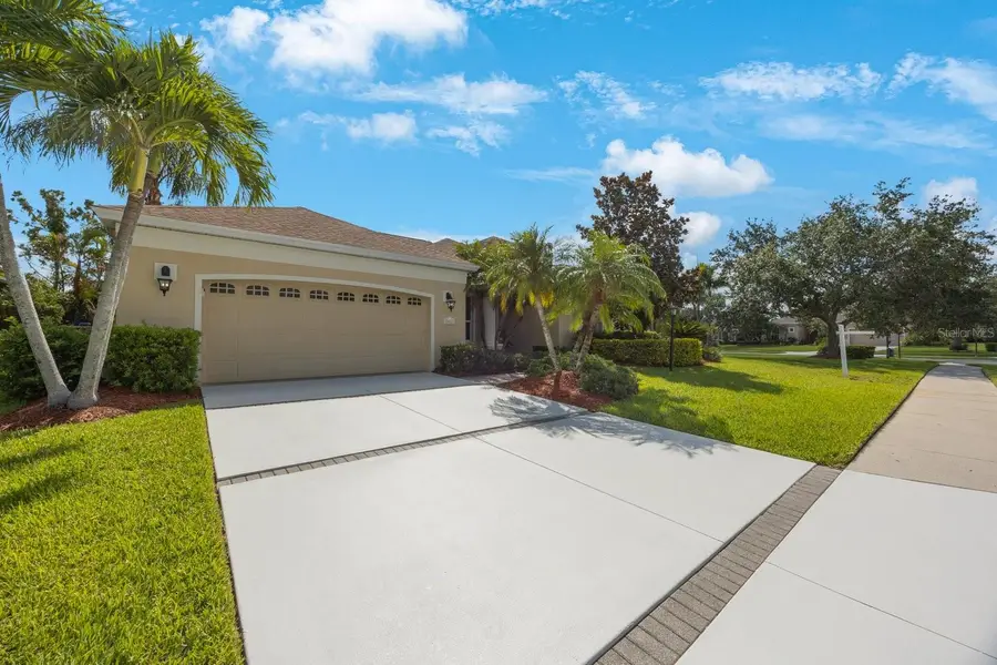 7615 Charleston Street, Bradenton, FL 34201 - Image #2