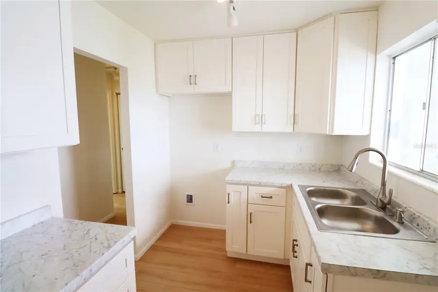 1880 Sunny Drive #F35, Bradenton, FL 34207 - Image #2