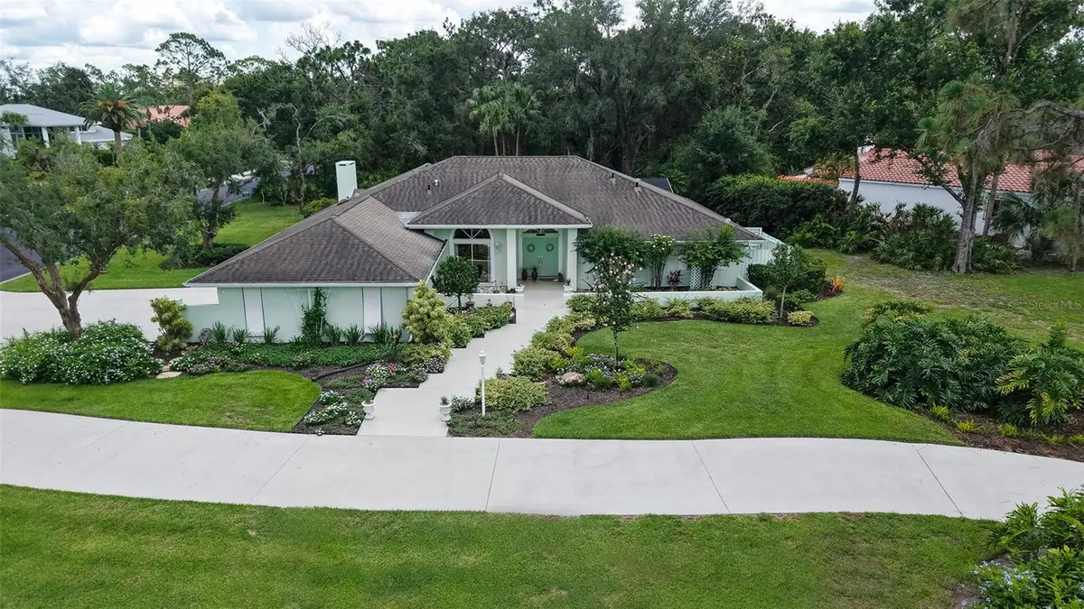 7604 Weeping Willow Circle, Sarasota, FL 34241 - Image #1