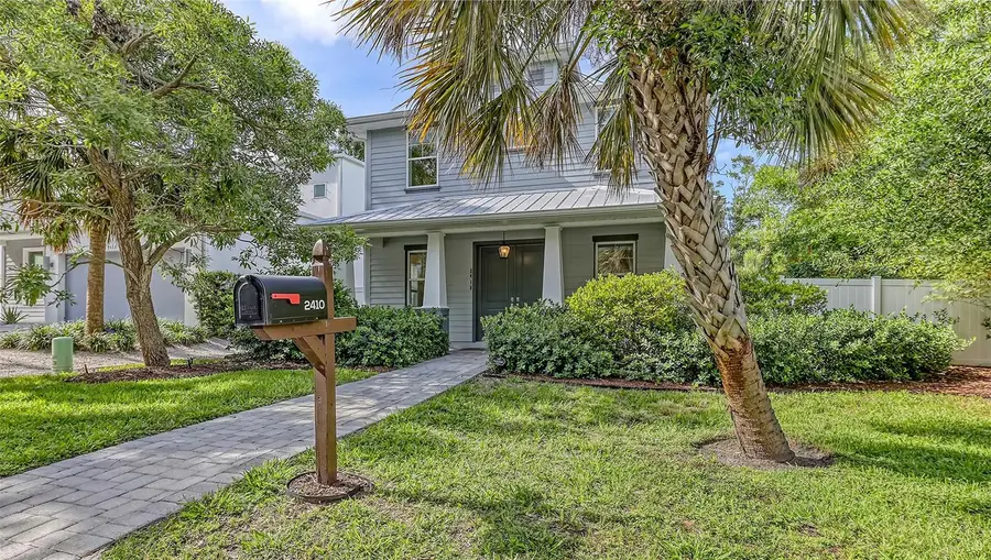 2410 Prospect Street, Sarasota, FL 34239 - Image #3