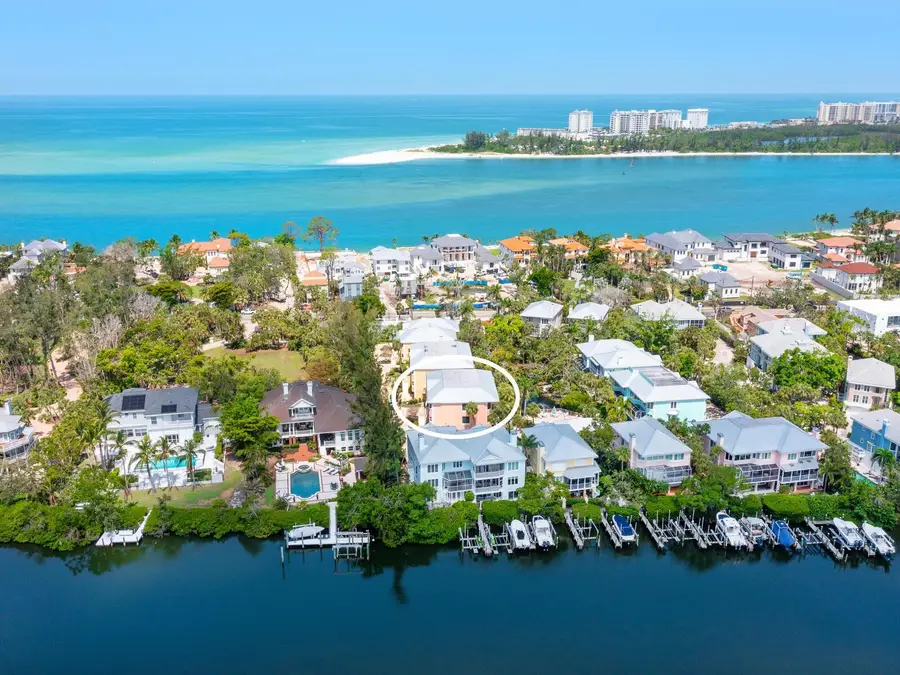 3954 Hamilton Club Circle #14, Sarasota, FL 34242 - Image #2