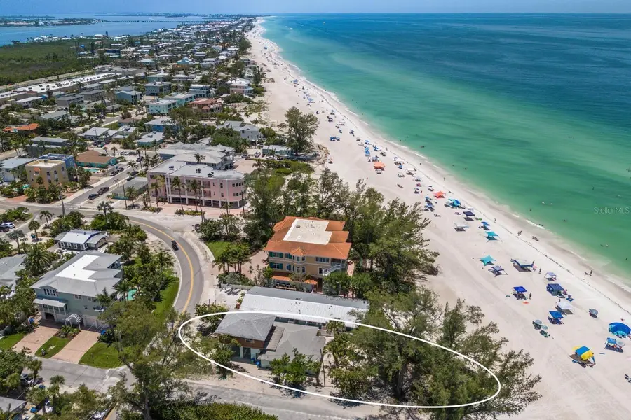 3720 Gulf Drive, Holmes Beach, FL 34217 - Image #2