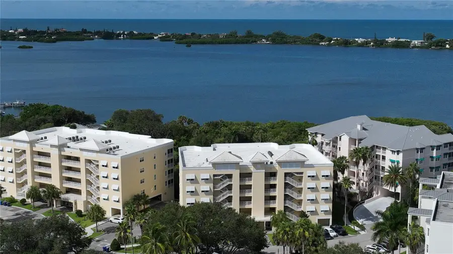 250 Hidden Bay Drive #302, Osprey, FL 34229 - Image #3