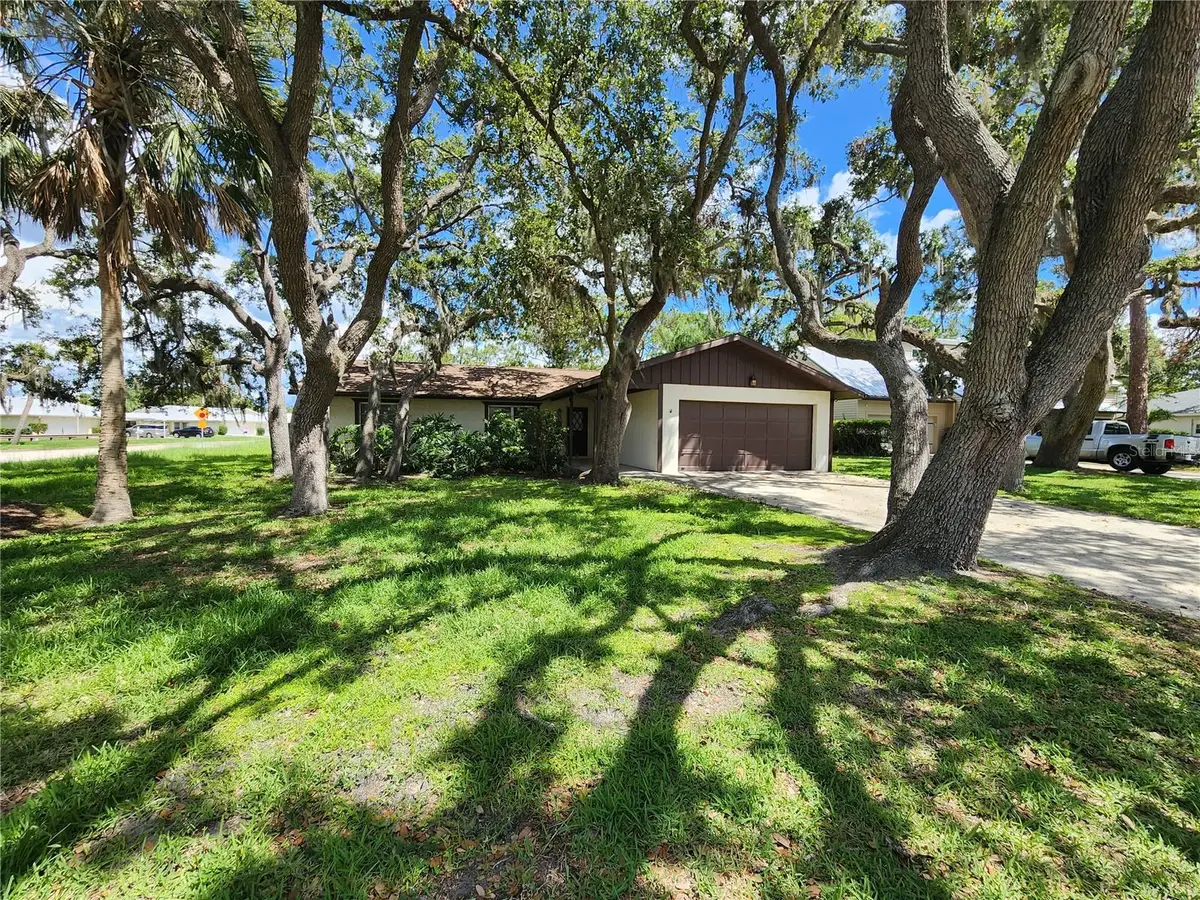 5629 Boulder Boulevard, Sarasota, FL 34233 - Image #1