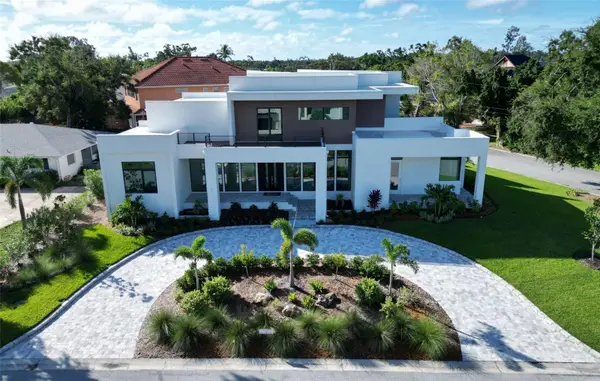 2110 Michele Drive, SARASOTA, FL 34231